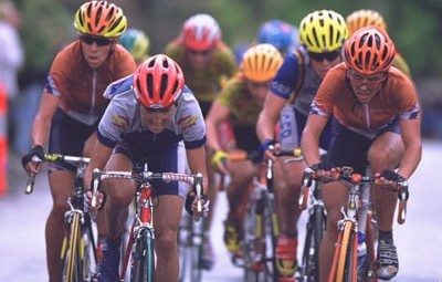 Joane Somarriba [izquierda] en competici&oacute;n ol&iacute;mpica [Sydney 2000].