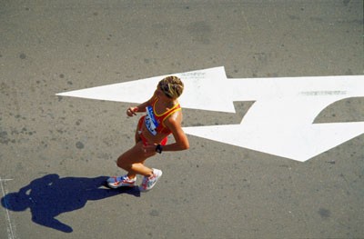 La marchadora espa&ntilde;ola Mar&iacute;a Vasco disputa la prueba ol&iacute;mpica de 20 km. [Sydney, 2000].