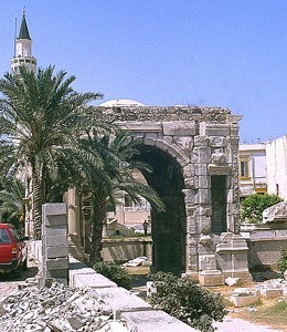 Vista del Arco del Triunfo de Marco Aurelio, Trípoli. 