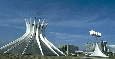 La Catedral de Brasilia, Brasil.